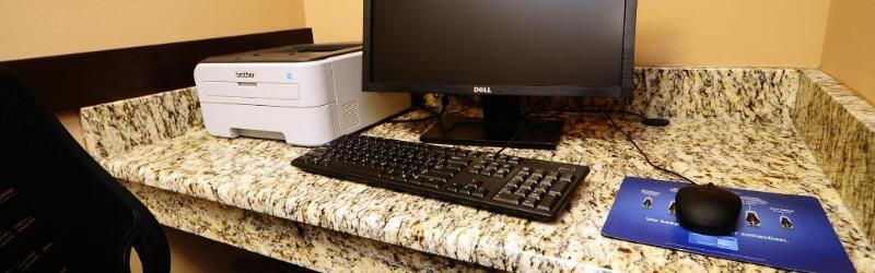 Holiday Inn Express - Delafield By Ihg Екстер'єр фото
