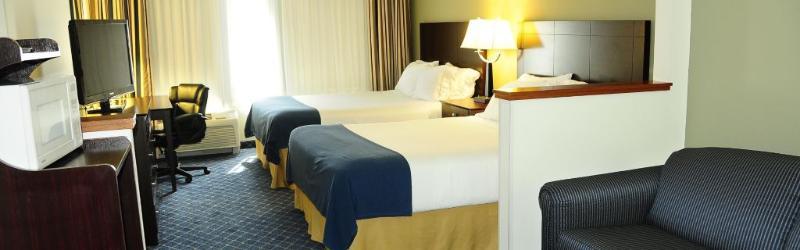 Holiday Inn Express - Delafield By Ihg Екстер'єр фото