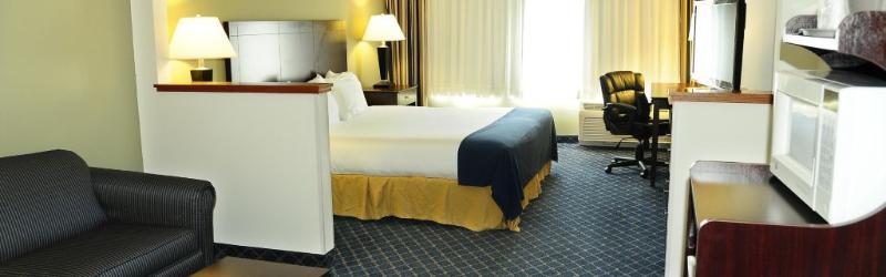 Holiday Inn Express - Delafield By Ihg Екстер'єр фото